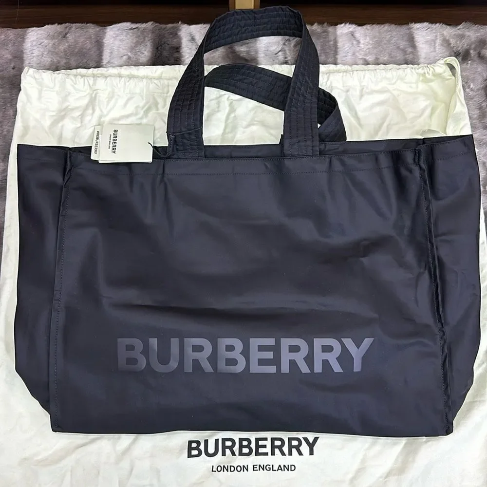 NWT Burberry Tote